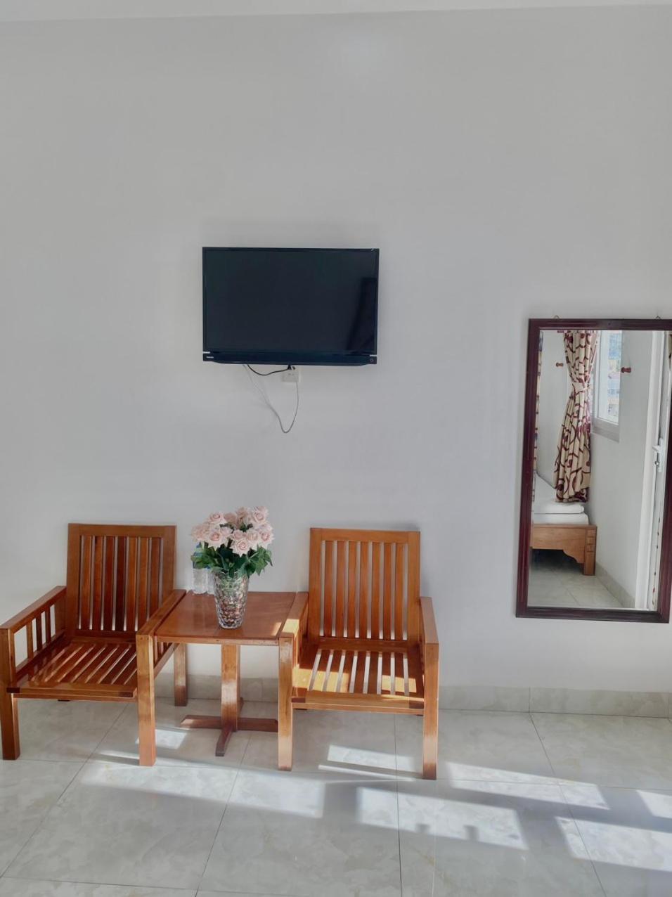Ha Tien Hanh Phuc Hotel Bagian luar foto